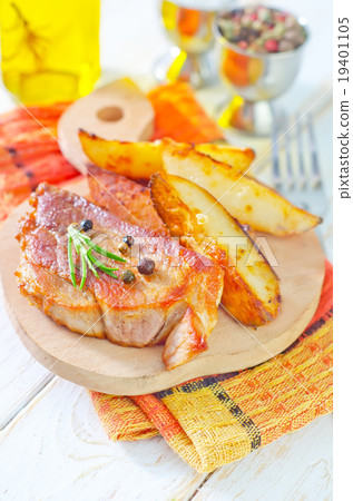 fried meat with potato 19401105