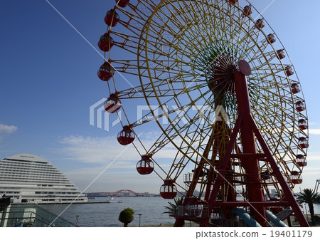 Mosaic Ferris Wheel Mosaic Ferris Wheel 19401179