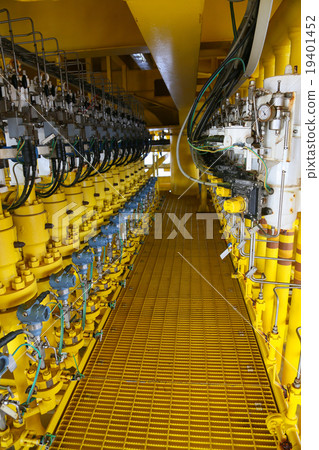 Pressure transmitter in oil and gas process Pressure transmitter in oil and gas process 19401452