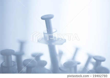 Phials of insulin medication syringe 19402780