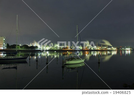 Yokkaichi Dome Factory Night view 19406825