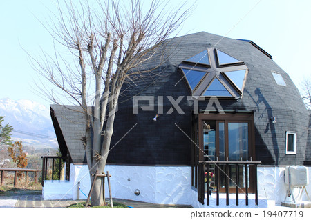 建築_高原的黑房子 19407719