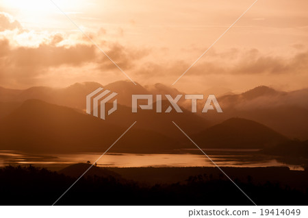 Silhouette of Mountains Above the Water under Silhouette of Mountains Above the Water under 19414049