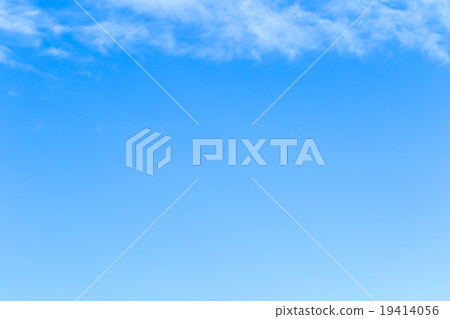 天空蠕動雲肌肉雲條紋雲彩拷貝空間明亮的天空冬天天空圖像背景材料 天空蠕動雲肌肉雲條紋雲彩拷貝空間明亮的天空冬天天空圖像背景材料 19414056