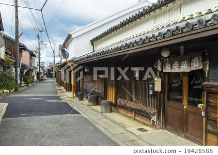 Yuasa Town Yuasa Traditional Building Group Conservation District Townscape, birthplace of soy sauce Yuasa Town Yuasa Traditional Building Group Conservation District Townscape, birthplace of soy sauce 19428588
