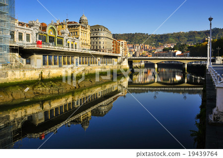 Estuary of Bilbao, Spain 19439764