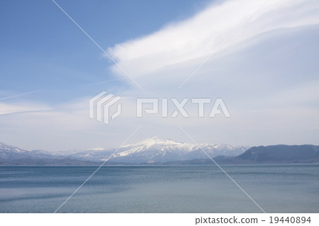 Tazawako Akita 19440894