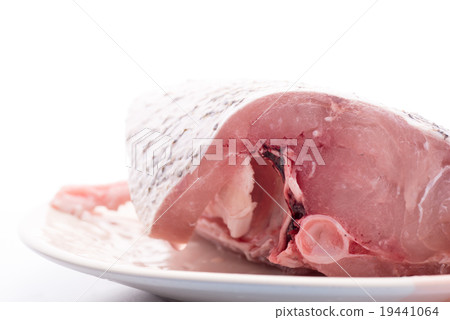 Raw fish with bone isolated on white. 19441064