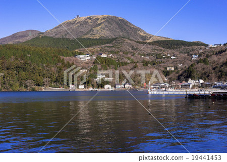 Hakodate Harbor and Lake Ashi 19441453