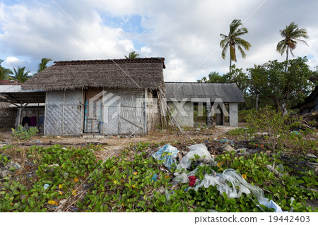indonesian house - shack on beach indonesian house - shack on beach 19442403