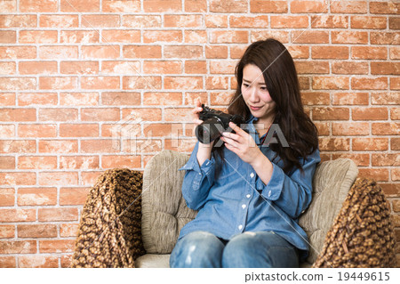 Camera girls 19449615