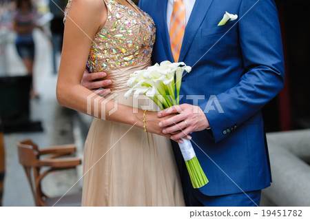 bridal bouquet of white calla lilies 19451782