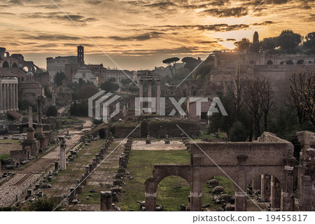 Rome, Italy: The Roman Forum in the sunrise 19455817