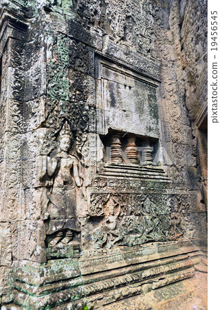 Cambodia Siem Reap Taaplam ruins 19456545