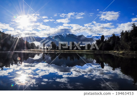 Lake Matheson Reflection with Sun Flare 19463453