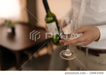 wine glass. wine glass. 19463489