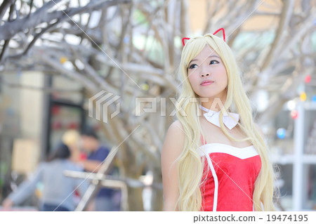 Portrait girl on christmas coat 19474195