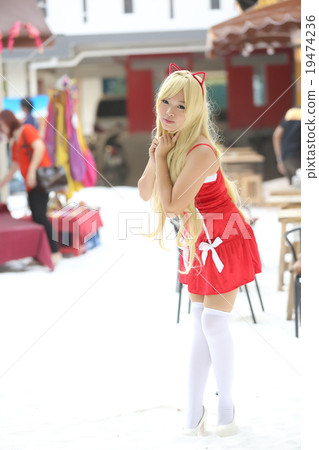 Portrait girl on christmas coat Portrait girl on christmas coat 19474236