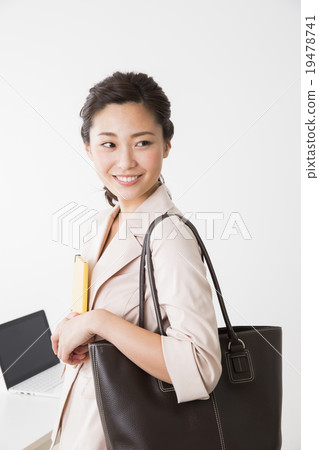 Business image Young lady 19478741