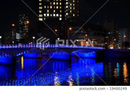 Osaka lighted up Tamie bridge 19480249