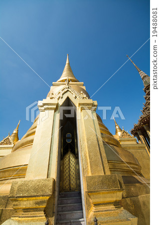 Temple image of Bangkok, Thailand 19488081