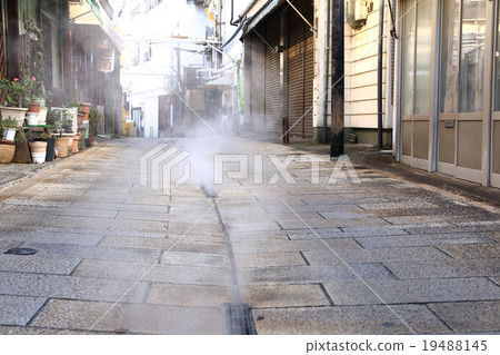Beppu Tenno Onsen胡同在街道後面③ 19488145