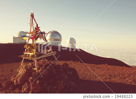 Mauna Kea Mauna Kea 19488223