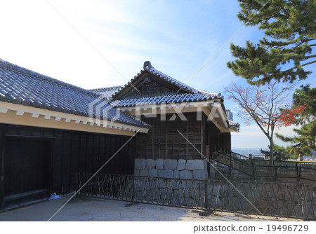 松山城“Yakimon-dori Tower,筒井門Donbun Ocho” 松山城“Yakimon-dori Tower,筒井門Donbun Ocho” 19496729