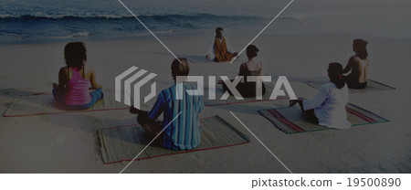 Healthy Yoga Class By The Beach Meditation Concept Healthy Yoga Class By The Beach Meditation Concept 19500890
