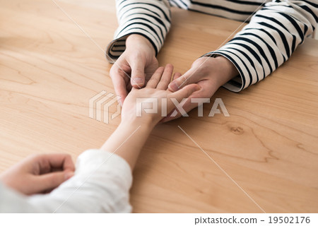 hand  19502176