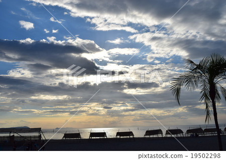 海和天空 海和天空 19502298