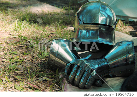 Medieval helmet glove Medieval helmet glove 19504730