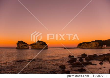 Wakayama prefecture Shirahama Dawn of Kojikushima Dawn of Orange 19507792
