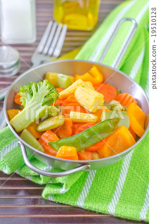 fried vegetables 19510128