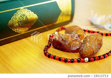 Date palm with quran Date palm with quran 19513713