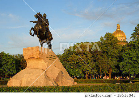 Monument to Peter the great "bronze horseman" 19515045