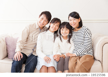 4人家庭 19515596