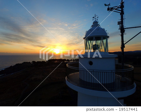 燈塔和日出 19517441