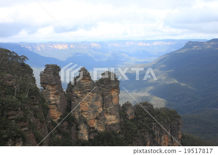 Australia · Sydney Blue Mountains Three Sisters 19517817