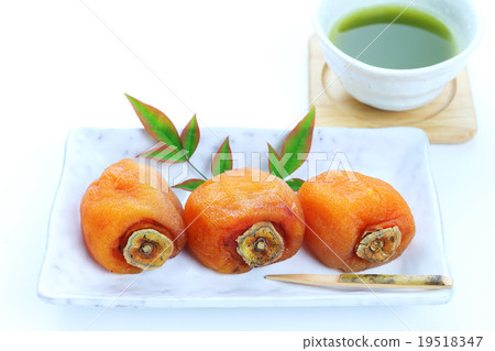 Dried persimmon Dried persimmon 19518347