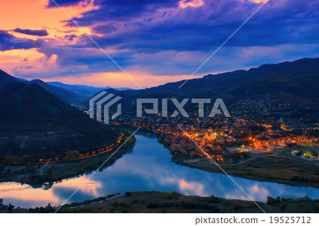 Night panoramic view of Mtskheta city 19525712