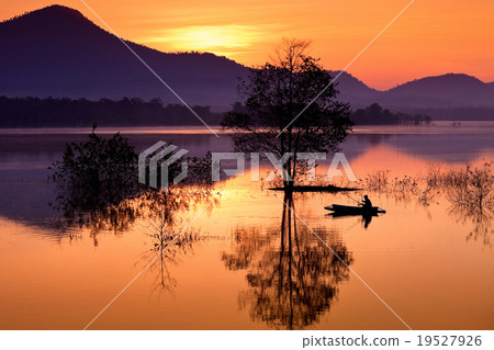 Fisherman Fisherman 19527926