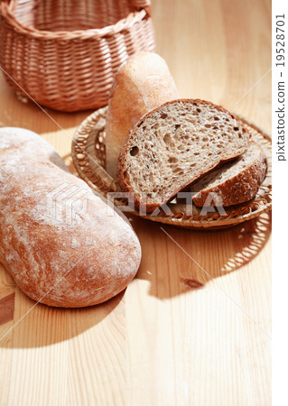 Freshness Bread On Wood 19528701