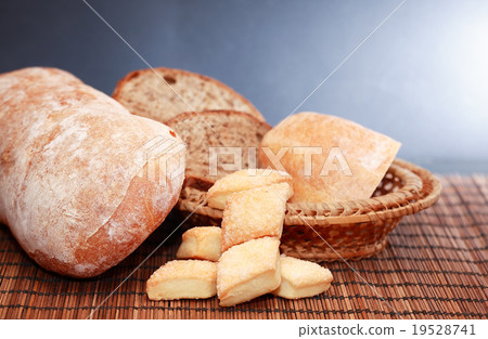 Bread On Dark 19528741