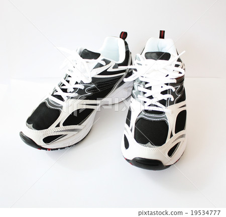 Sports shoes 19534777