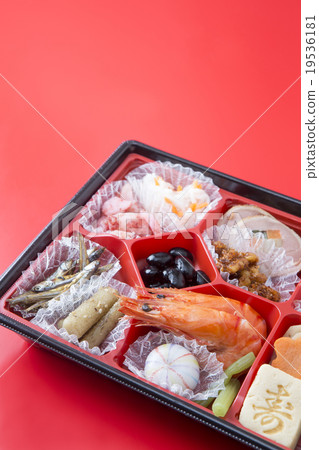 New Year dishes  19536181