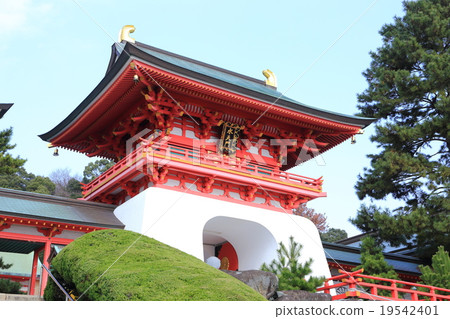 Akama Shrine 19542401
