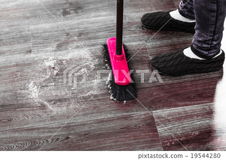 Cleaning woman sweeping wooden floor Cleaning woman sweeping wooden floor 19544280