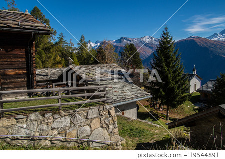 Autumn in swiss alps Autumn in swiss alps 19544891