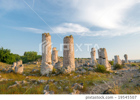Pobiti kamani-phenomenon formations in Bulgaria 19545507